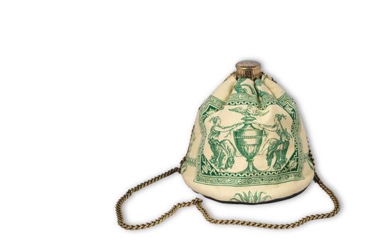 PURSA Bucket-Bag | Green and White Wall Stories